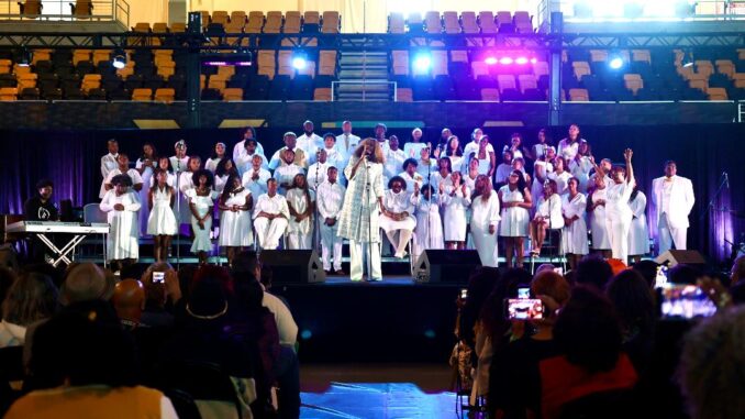 1622-dz-Adams with campus ministry