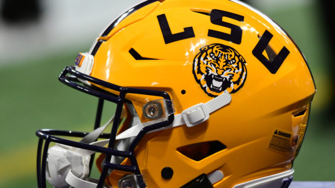 1629-sln-lsu football