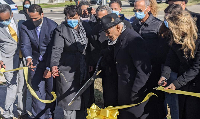Left to right: President of Xavier Dr. Reynold Verret, Councilmember Helena Moreno, Mayor LaToya Cantrell, Dr. Norman C Francis, Councilmember Jay Banks, Chair of Xavier Board of Directors Justin Augustine, Vice-Chair of City Council Renaming Commission, Mark Raymond, Councilmember Kristin Palmer